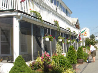 inn on shipyard park
